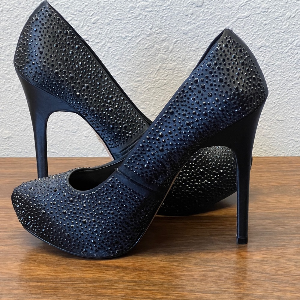 Aldo Beaded Leather Black Platform Pumps - Size 7.5